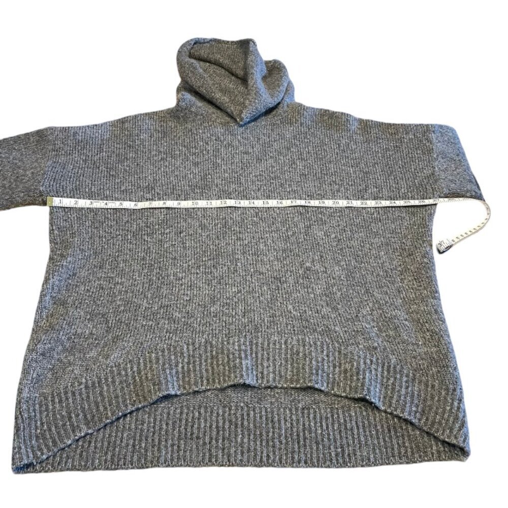 H&M Gray Turtle Neck Baggy Oversized Sweater High Low Wool Blend Women's Large - Picture 5 of 9